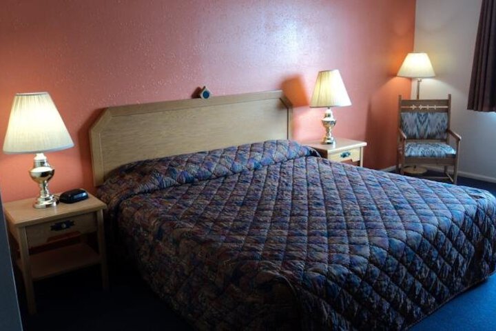 MOTEL 6 LOS ALAMOS