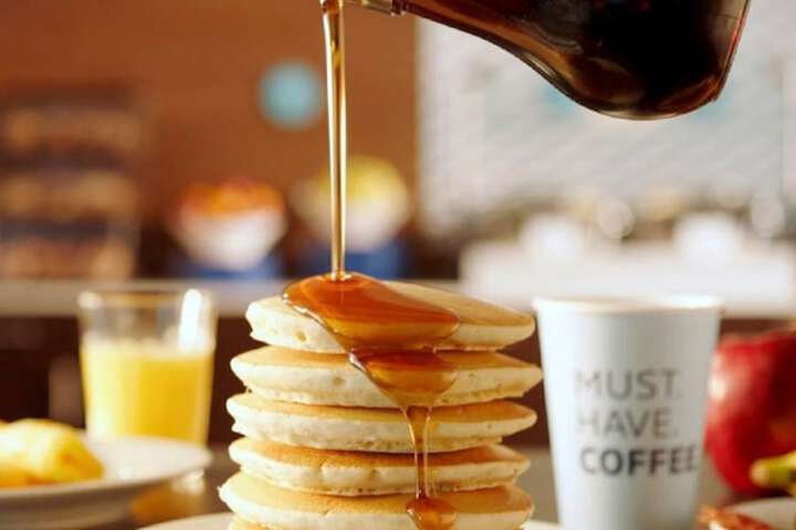 Breakfast/Coffee Service 73 of 78