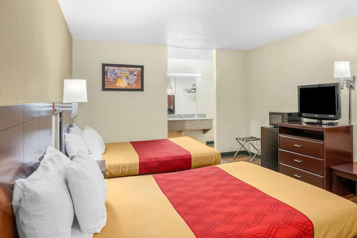 Room 17 of 20