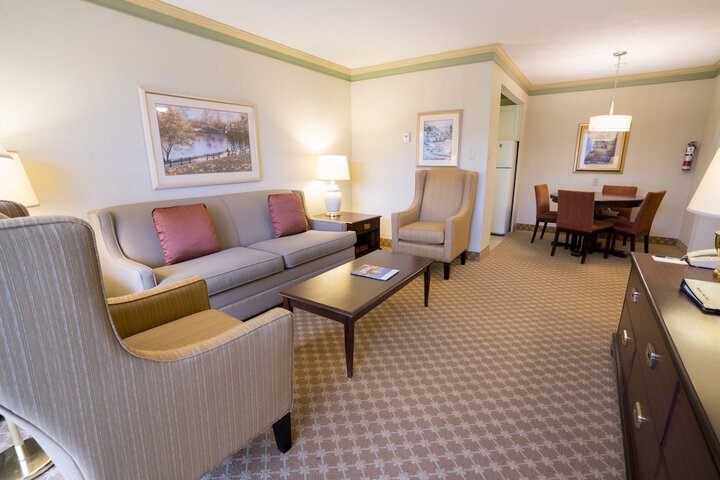 Royal Scot Hotel & Suites Trademark Collection by Wyndham