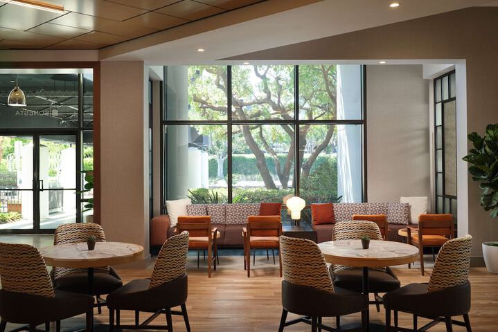 Sonesta Irvine John Wayne Airport