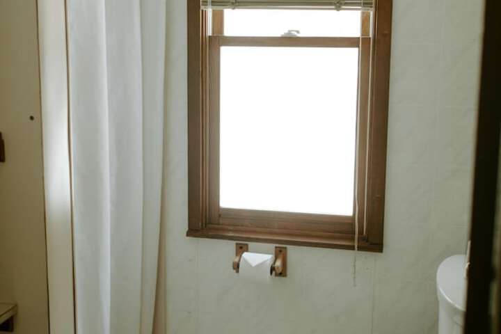 Room 58 of 132