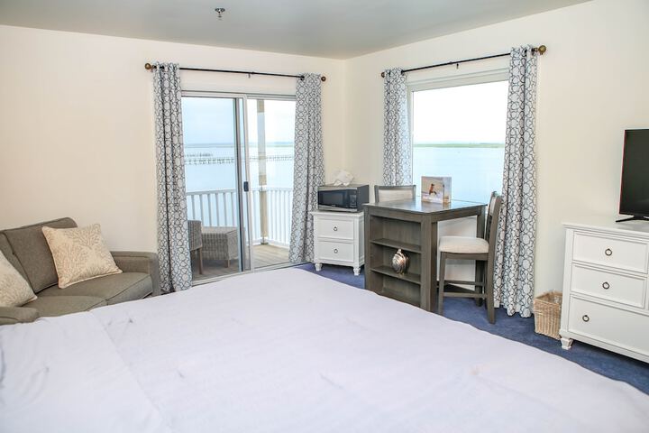 Waterside Inn