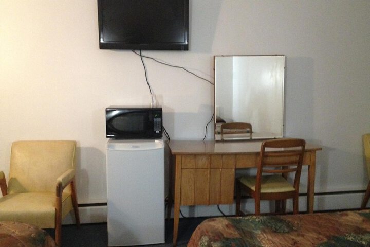 Room 15 of 39