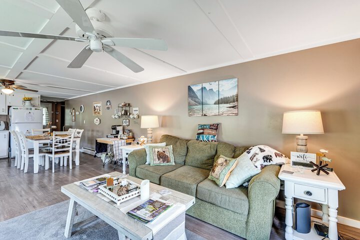 Steps to Crystal Lake: Spacious Retreat w / Views