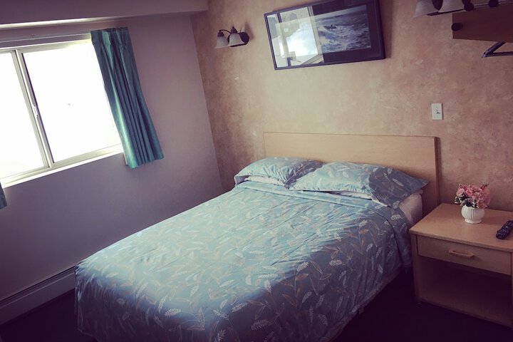 Room 9 of 43