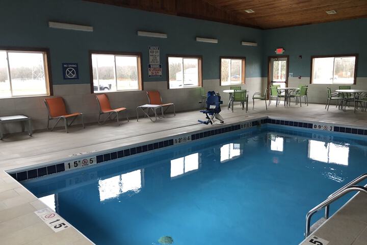 Holiday Inn Express Mt. Vernon by IHG