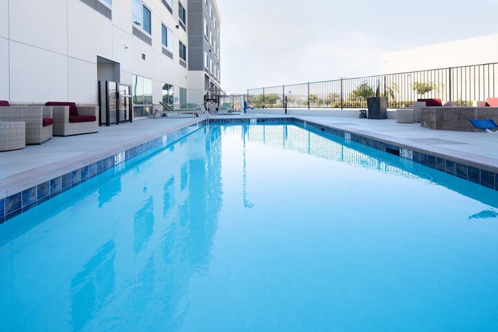 Pool 5 of 33