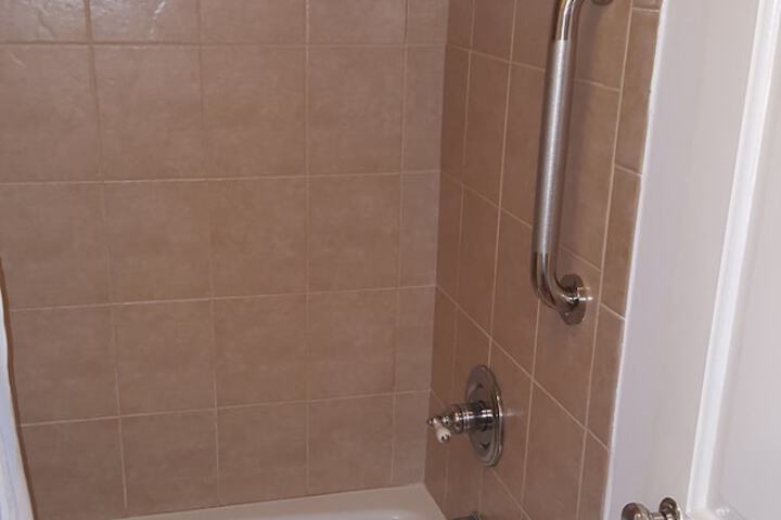 Room 130 of 392
