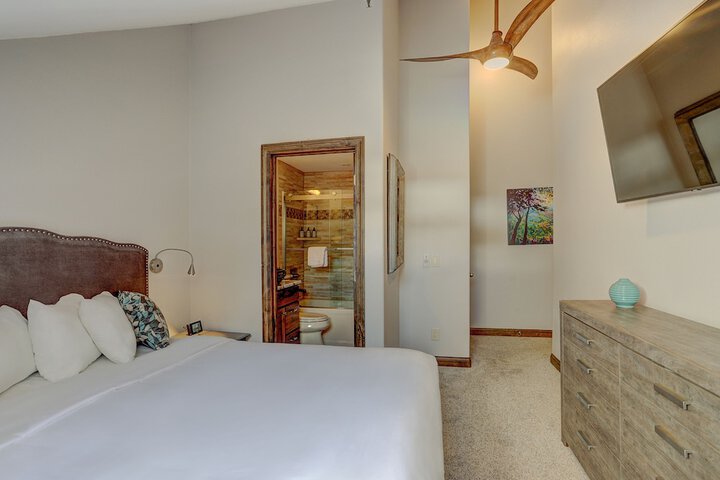 River Mountain Lodge a Vail Resorts Property
