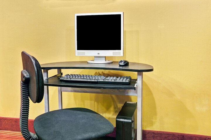 Business Center 65 of 65