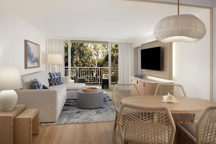 Bakers Cay Resort Key Largo Curio Collection by Hilton