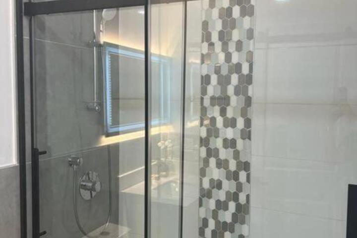 Stunning Deluxe Studio