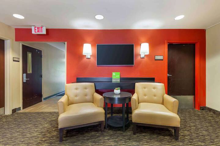 Hotel Interior 11 of 31