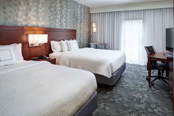 AmericInn by Wyndham Brookfield