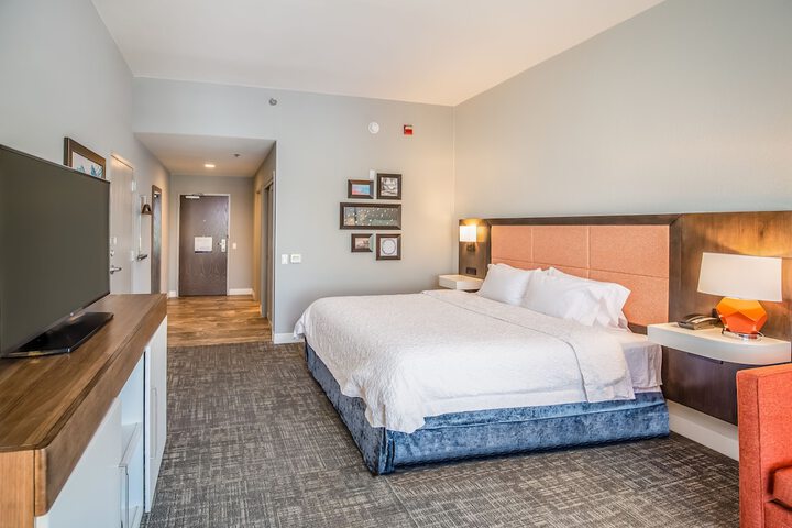 Room 45 of 110