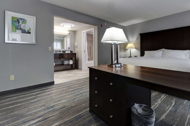 Room 46 of 67