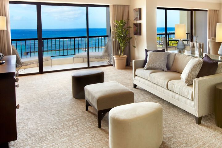 Hilton Hawaiian Village Waikiki Beach Resort