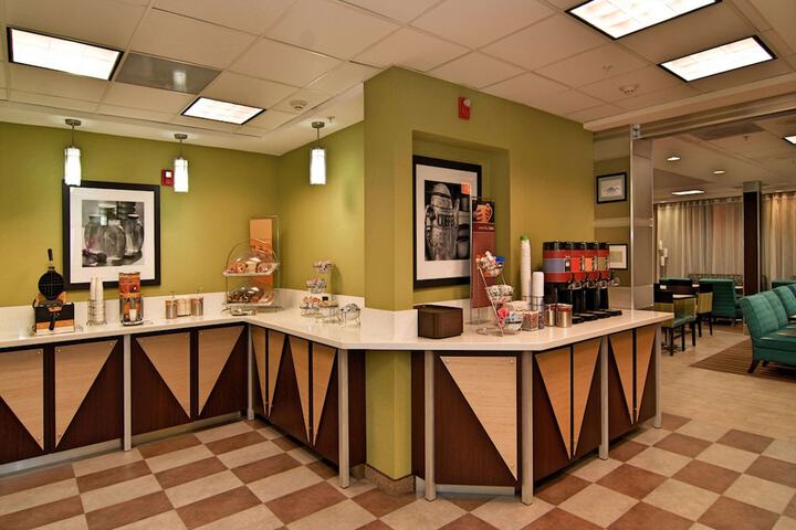 Hampton Inn & Suites Mountain View