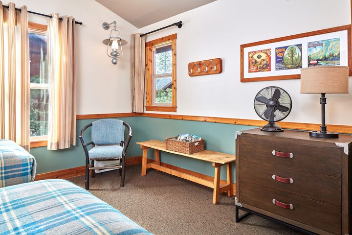 Room 66 of 192