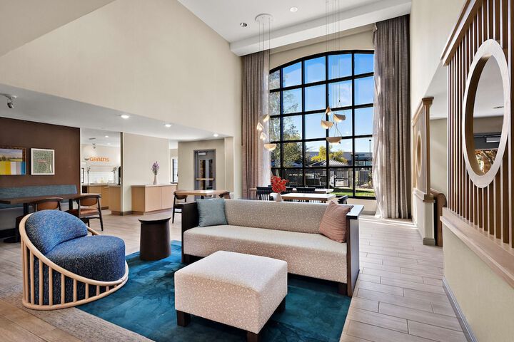 Hotel Interior 19 of 60