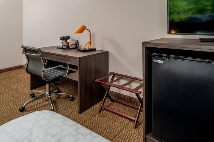 Clarion Pointe Beckley