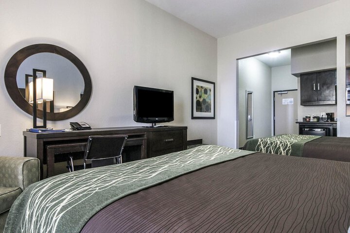 Room 13 of 45