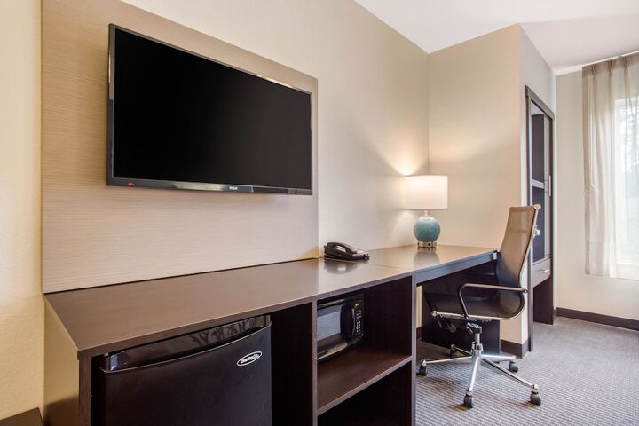 Room 10 of 58