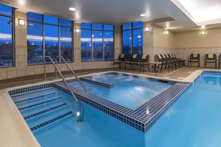 Pool 7 of 51