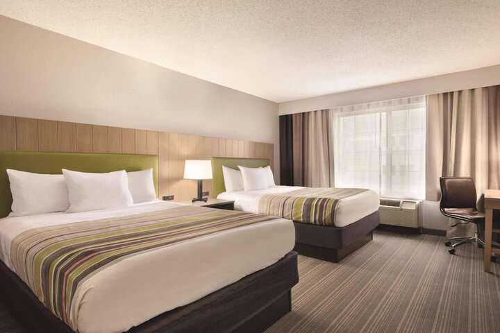 Country Inn & Suites by Radisson Merrillville, IN