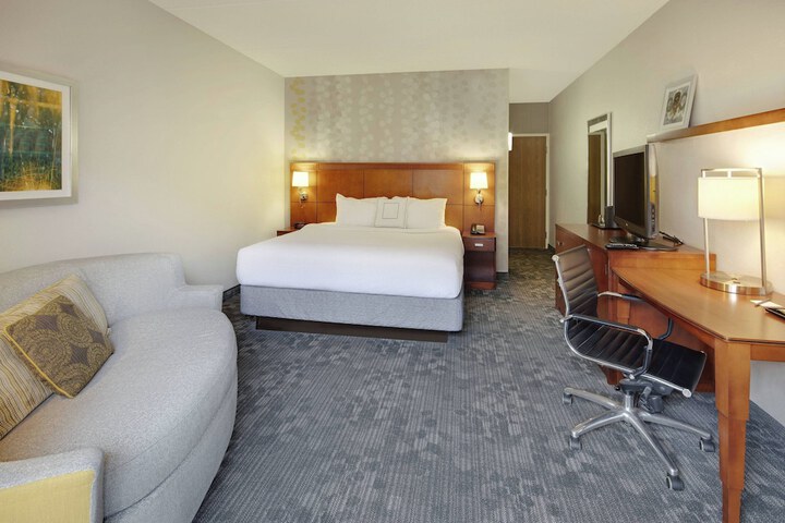 Courtyard by Marriott Atlanta Marietta / I-75 North