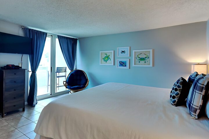 Room 54 of 84