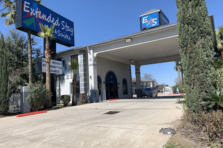 Hotel 6 of 35