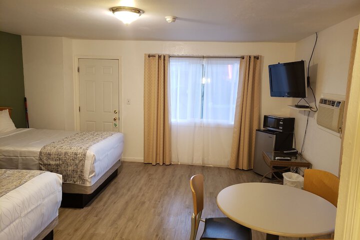Room 44 of 52