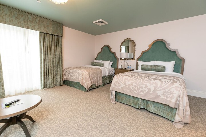 Mirbeau Inn & Spa