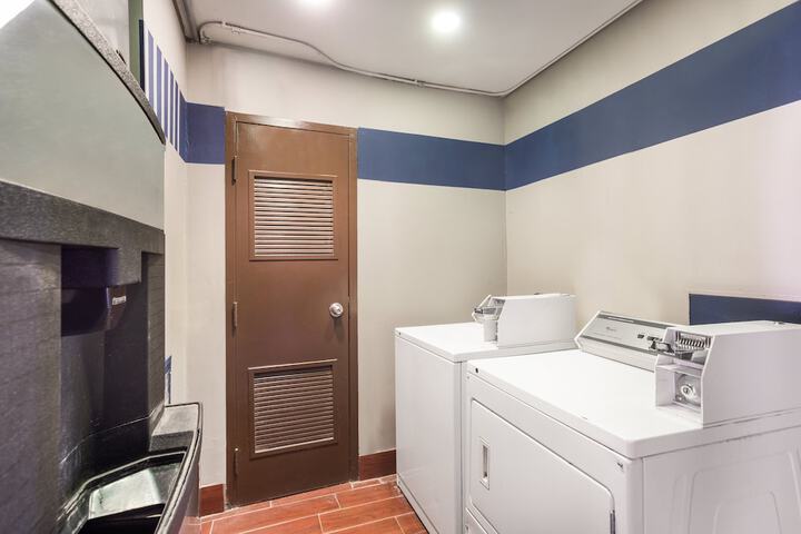 Red Roof Inn & Suites Athens AL