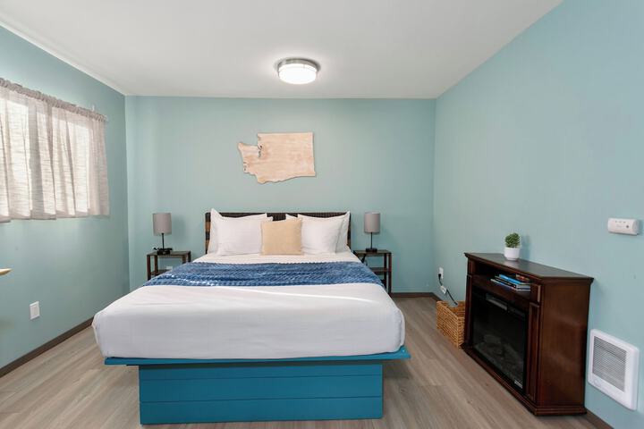 Breakwater Resort