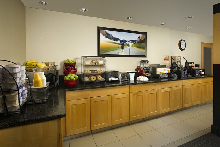 Breakfast/Coffee Service 13 of 15