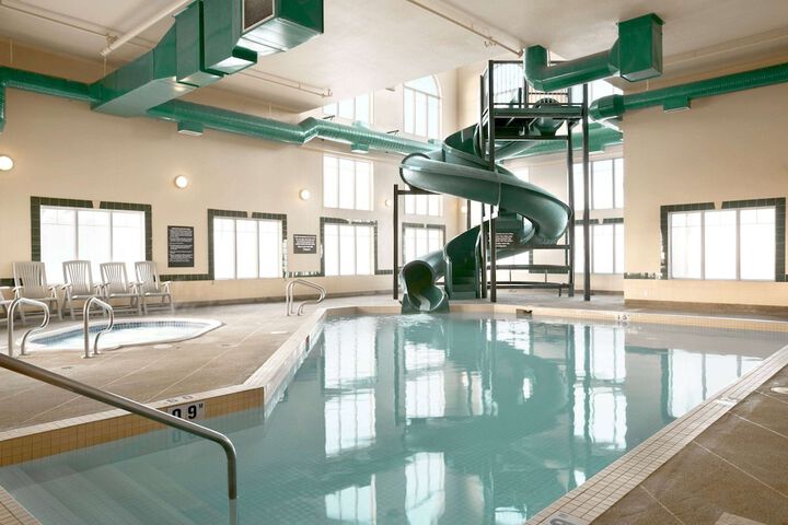 Pool 2 of 18