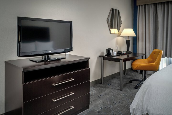 Room 37 of 110
