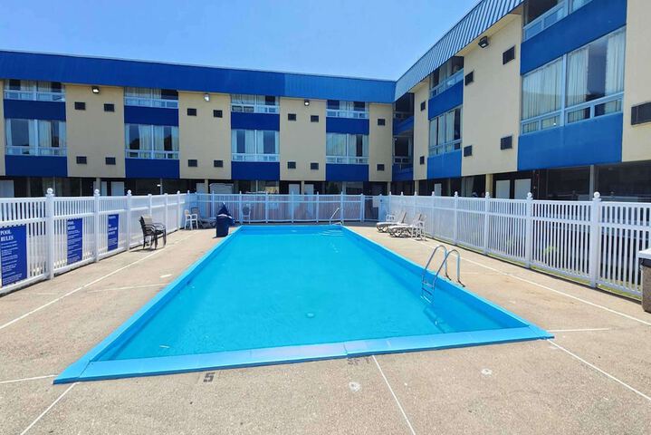Pool 8 of 51