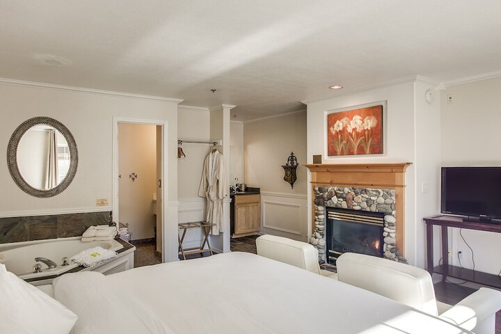 Room 19 of 25