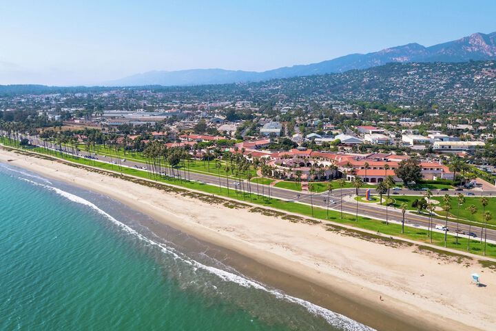 Hilton Santa Barbara Beachfront Resort