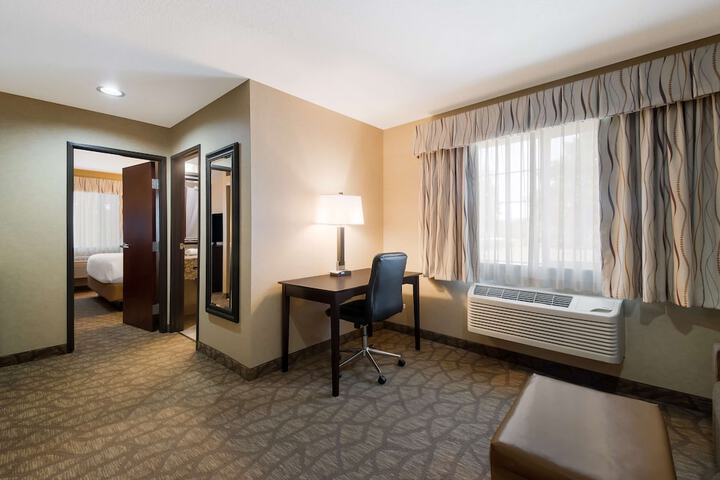 Room 12 of 47