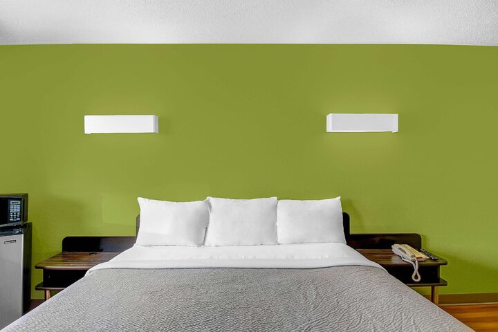 Room 14 of 41