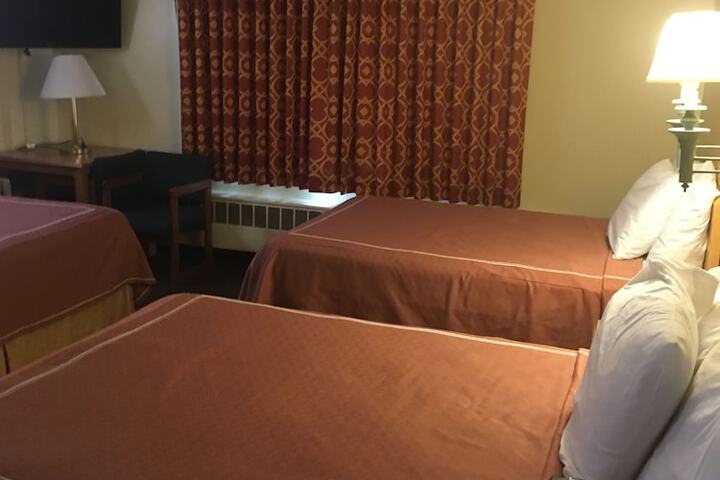 Room 40 of 50