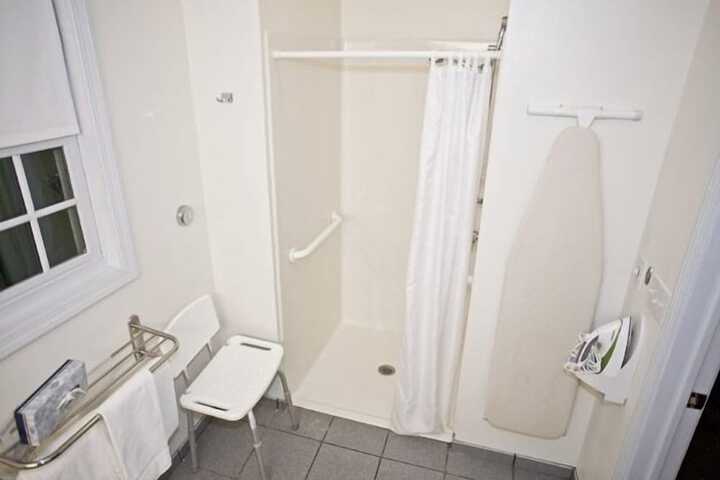 Room 15 of 20