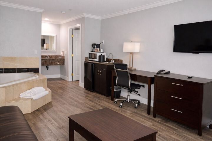 Fairview Inn and Suites