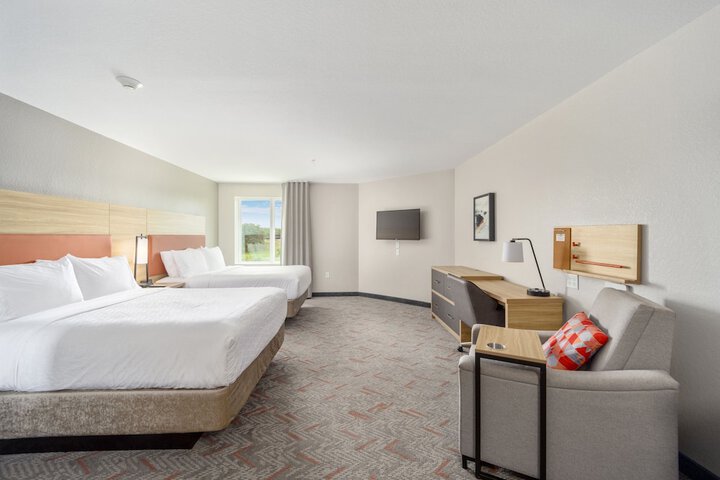 Room 14 of 25