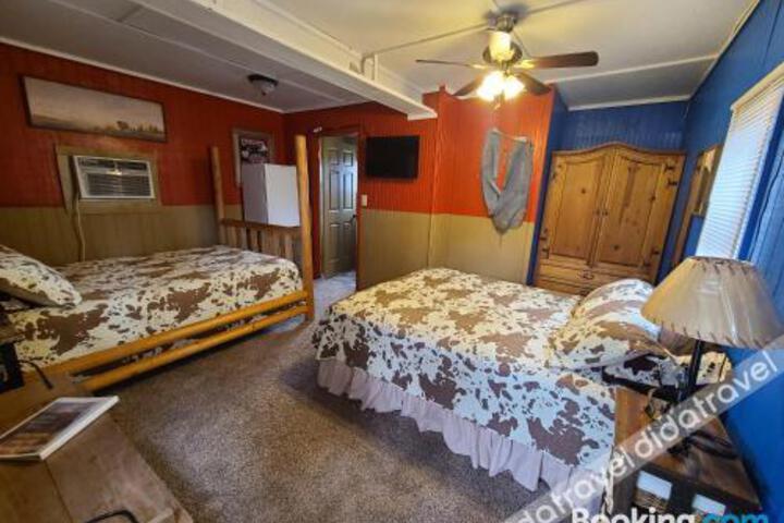 The Buffalo Girls Hotel